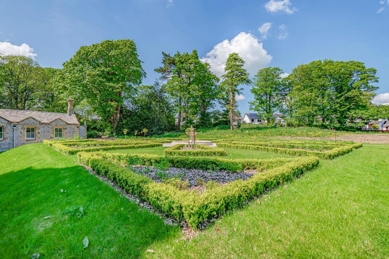 The Alfred Suite Stone Cross Mansion Ulverston Buitenkant foto